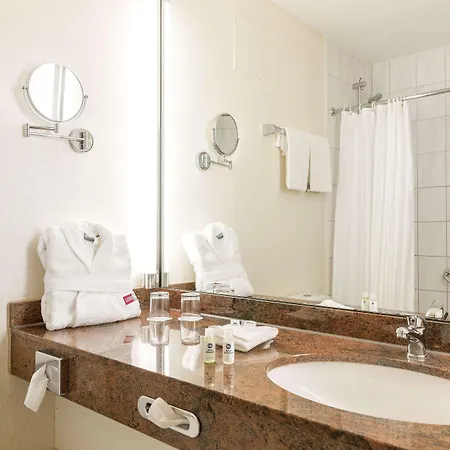 Leoso Hotel 4*
