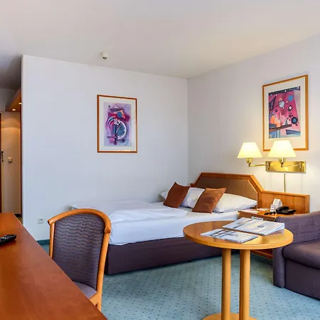 Leoso 4* ルートウィヒスハーフェン・アム・ライン