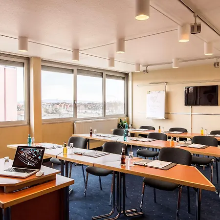 ホテル Leoso ルートウィヒスハーフェン・アム・ライン