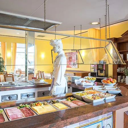 Leoso 4* ルートウィヒスハーフェン・アム・ライン