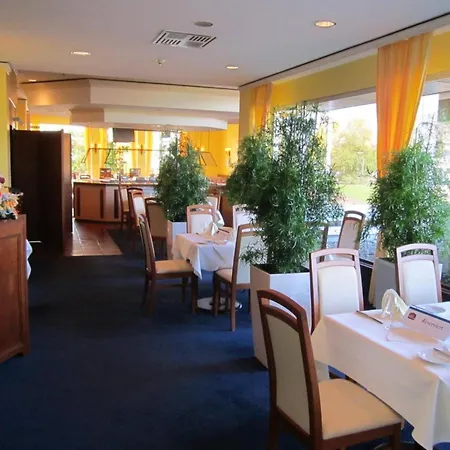 ホテル Leoso ルートウィヒスハーフェン・アム・ライン